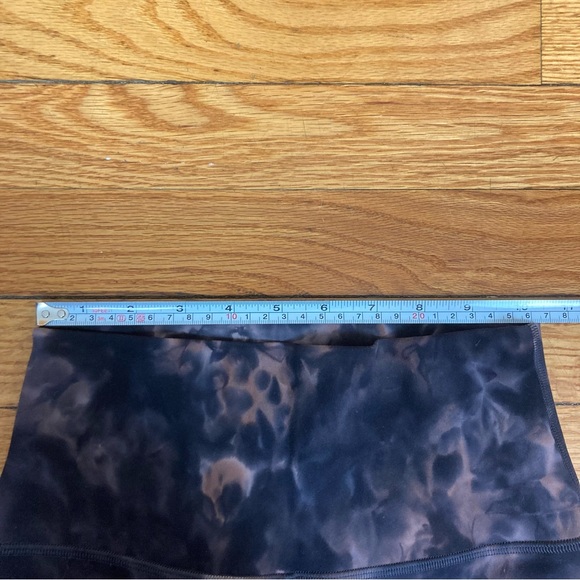 lululemon Align™ High Rise Legging - 28” inseam - Picture 6 of 7